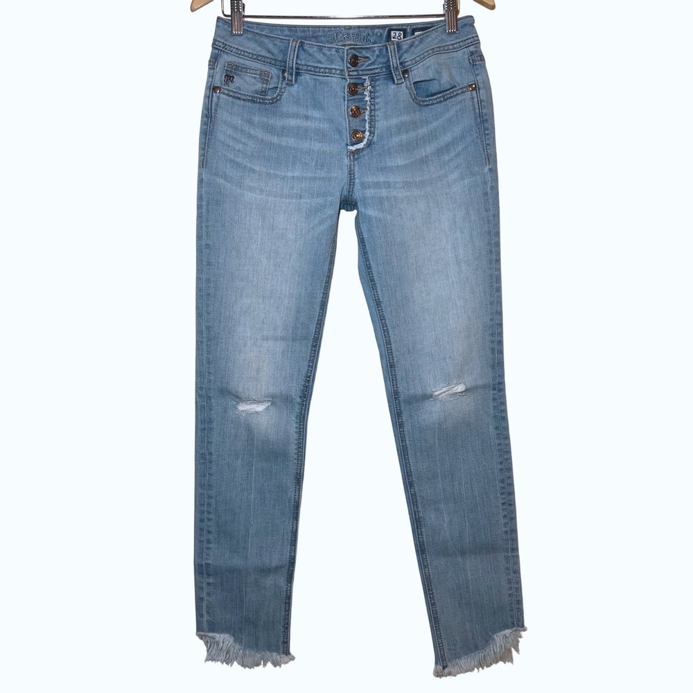 Miss Me Ankle Slim Jeans Light Wash‎ Distressed Button Fly Frayed Hems Size 28